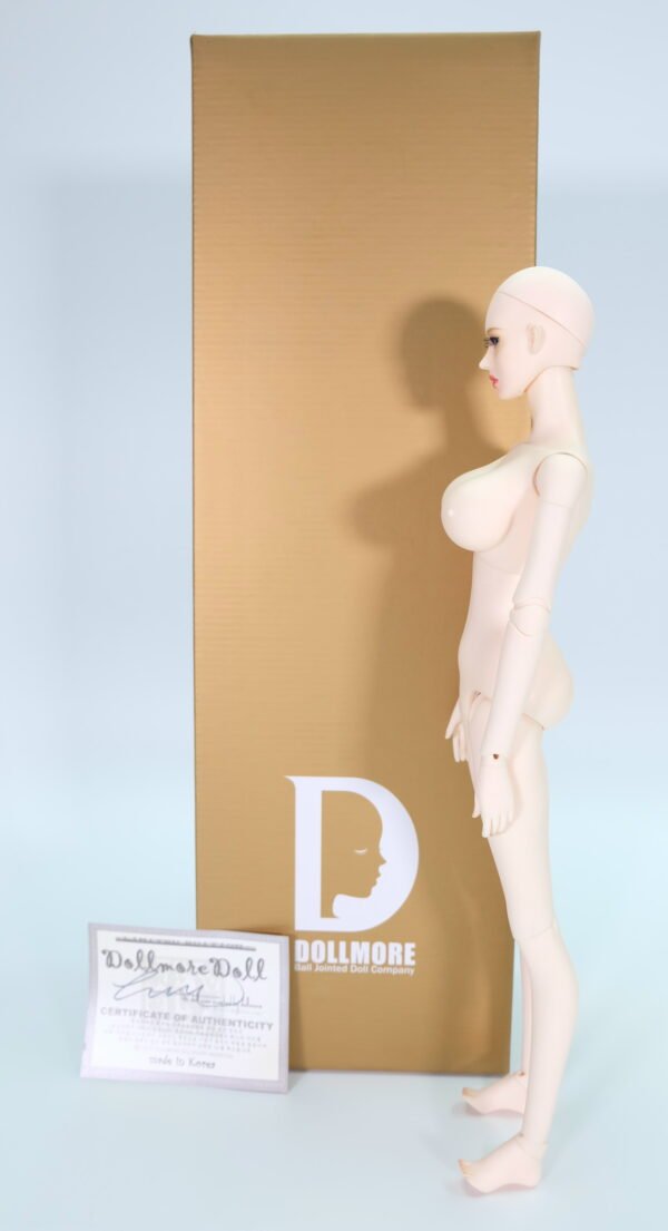 Dollmore Doll / Glamor Sara / LE30