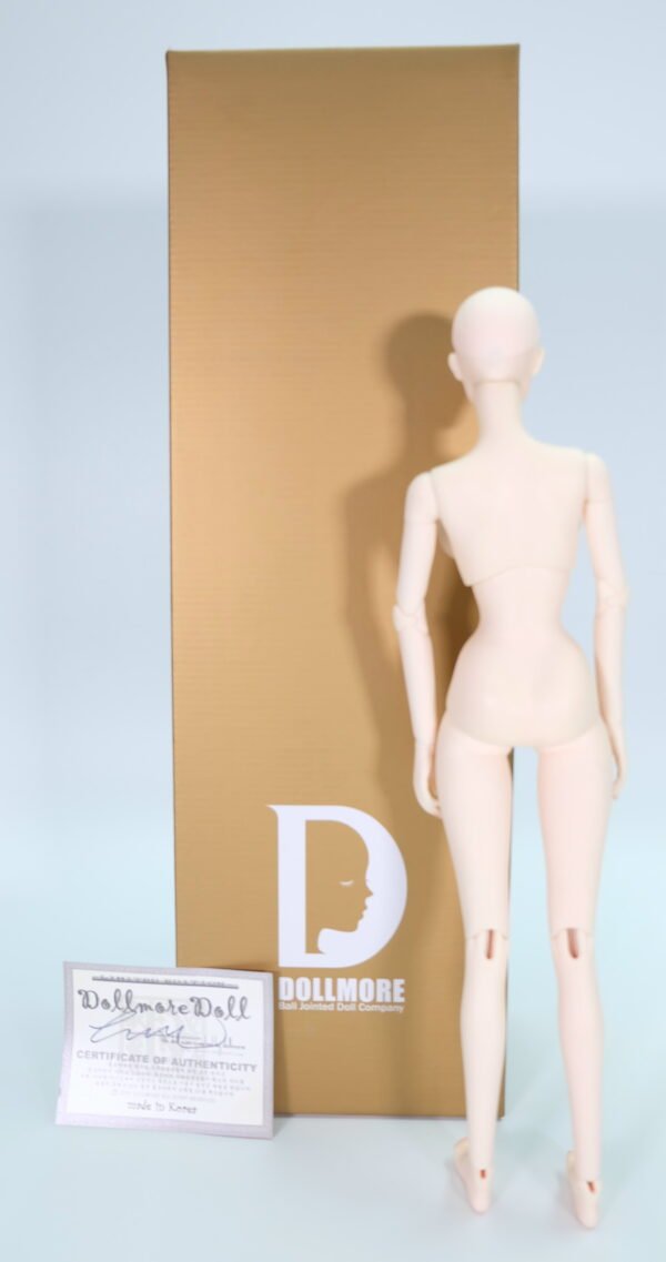 Dollmore Doll / Glamor Sara / LE30