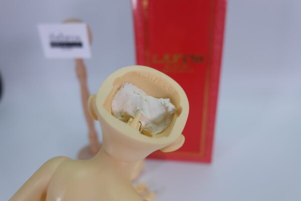 Luts / Mary (no make up)