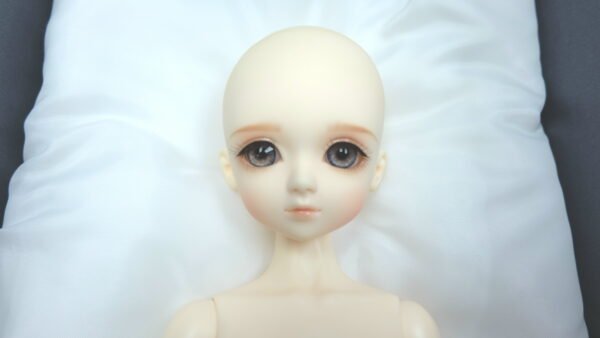 Luts / Girl