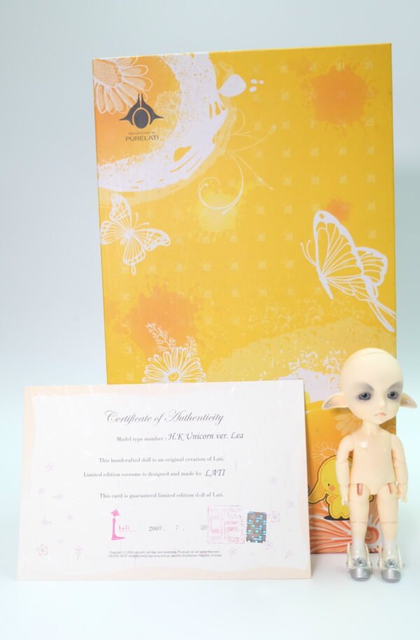 Lati / Yellow line / Unicorn Lea ( Hong Kong Ver.)