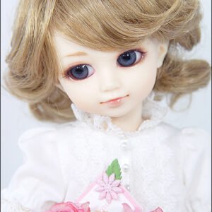 Luts / Mary (no make up)