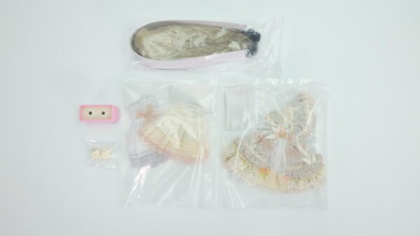 Rosen Lied / Tuesday's Child / Basic Aura