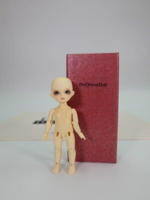 The Orient Doll / SO (human ear)