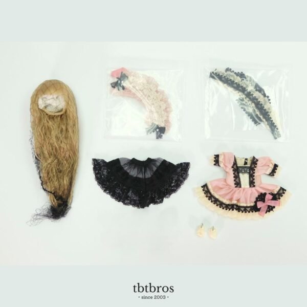 Rosenlied / Monday's Child / Olive for Christmas