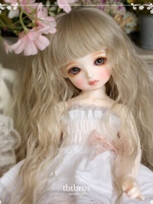 Rosen Lied / Tuesday's Child / Basic Aura