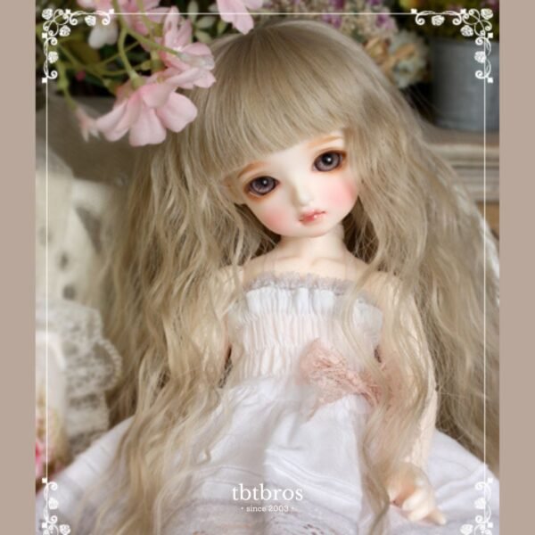 Rosen Lied / Tuesday's Child / Basic Aura