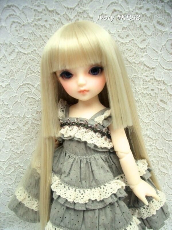 Wig / 6-7 inch / Princess Cut Long (Ivory #KB88)