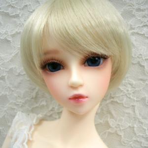 Wig / 8-9 inch / Short Bob (Lightgold #613)