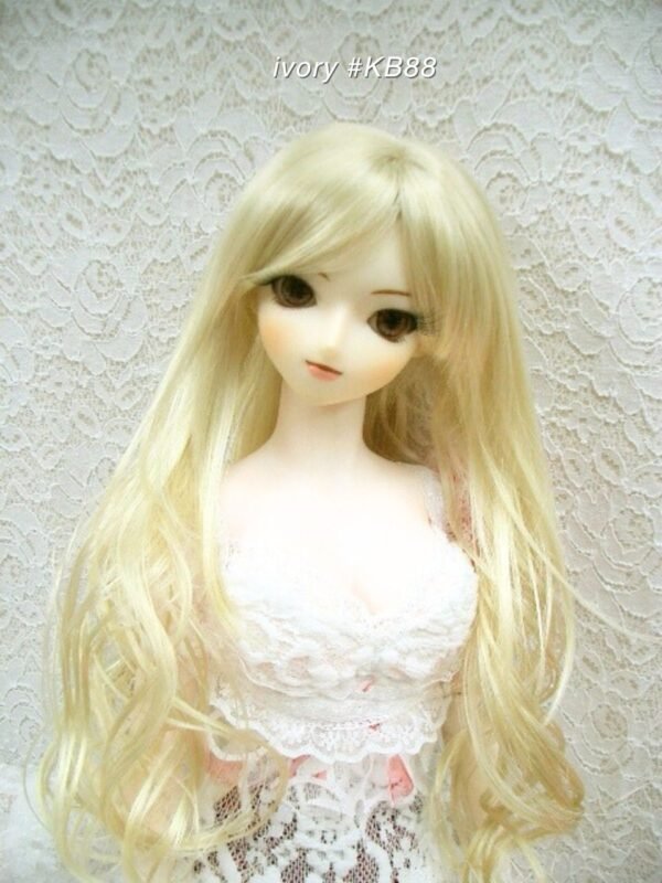 Wig / 8-9 inch / Long Curly Layer (Ivory #KB88)