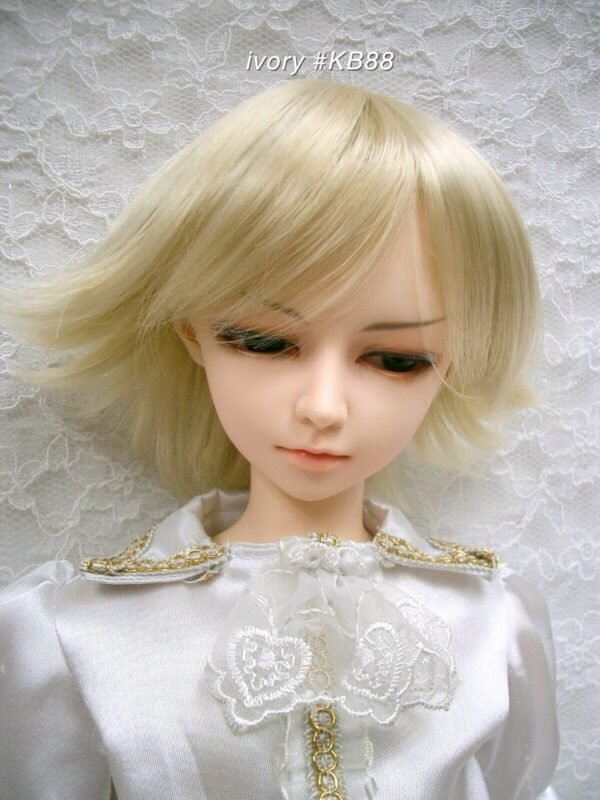 Wig / 9-10 inch / Short Wolf-cut (Ivory #KB88)