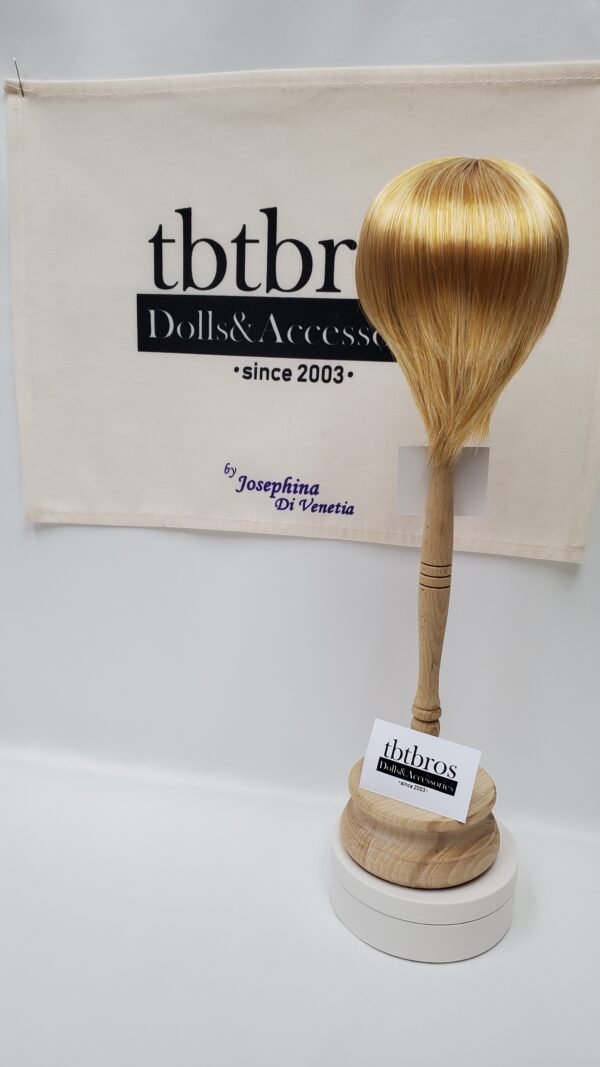 Wig / 11-12 inch / Short Bob with a tail (Goldmix #K19/K8M)