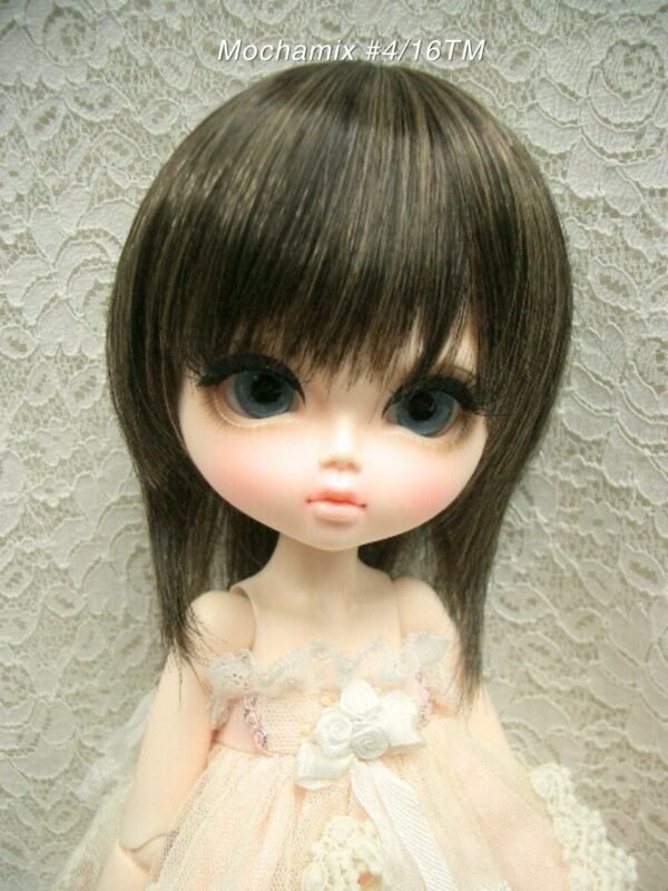 Wig / 11-12 inch / Short Bob with a tail (Mochamix #4/16TM)