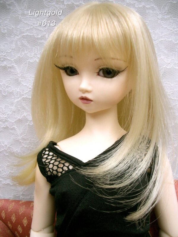 Wig / 9-10 inch / Semi-long Layer (Lightgold #613)
