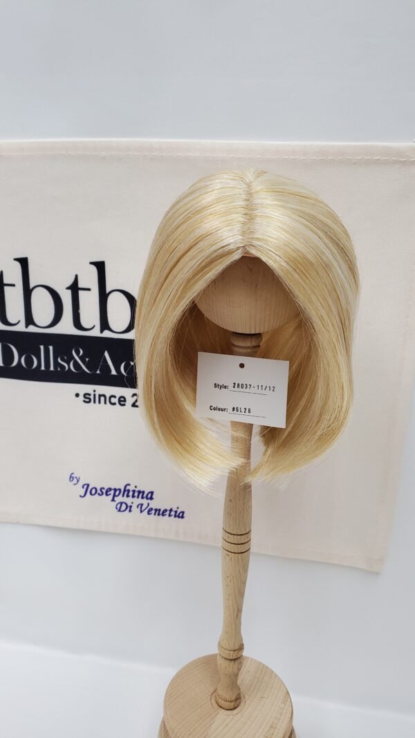 Wig / 11-12 inch / Semi-long One-length (Lightgoldmix #GL26)