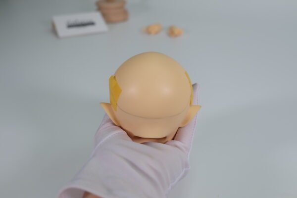 Luts / Lishe Elf / Dreaming Vampire Head (B)