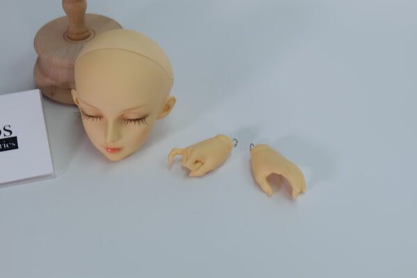 Luts / Lishe head *human ears