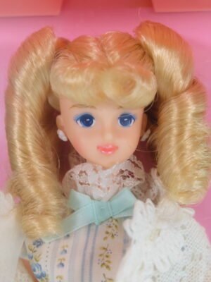 [Defect item] Licca / Licca Castle / Naomi model no.00616