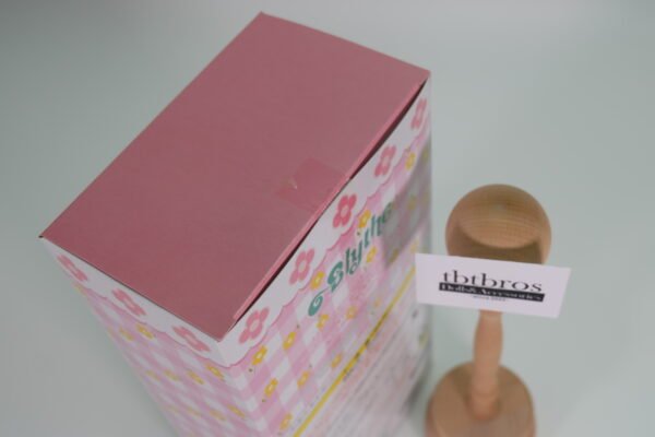 Blythe / Simply Guava