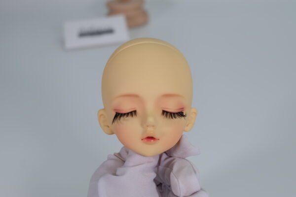 Lovely House / Looa Sleeping Head with Custom face-up