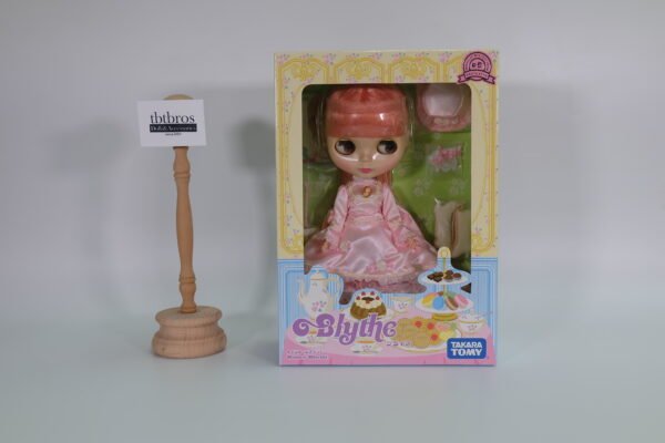 Blythe / Dainty Biscuit