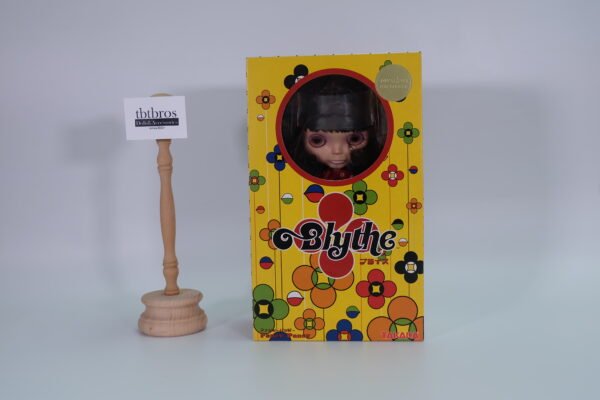 Blythe / Fancy Pansy #TRU-EX3 (EBL)