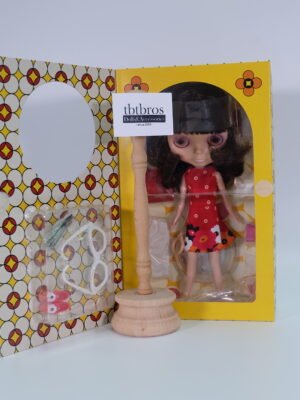 Blythe / Fancy Pansy #TRU-EX3 (EBL)