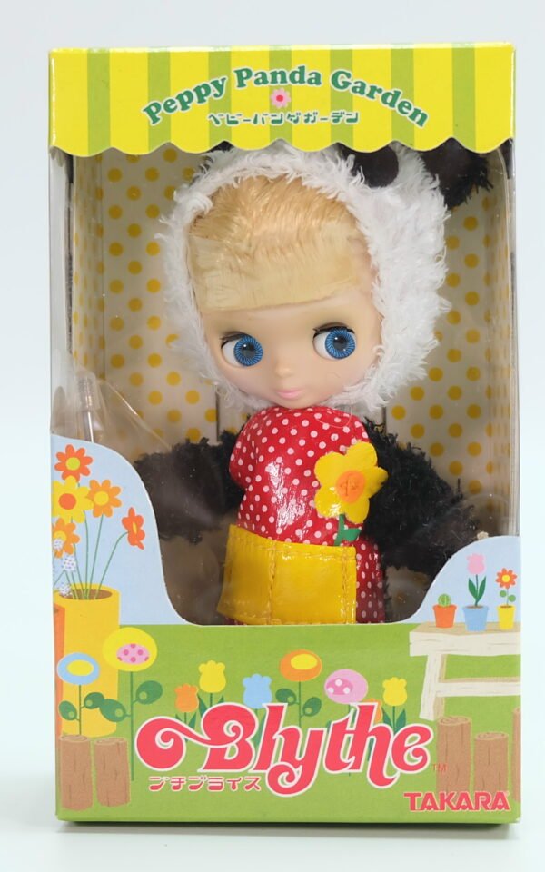 Petite Blythe / Peppy Panda Garden #KPBL-07