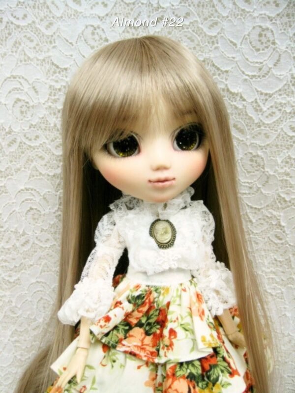 Wig / 8-9 inch / Medium Long Straight (Almond #22)